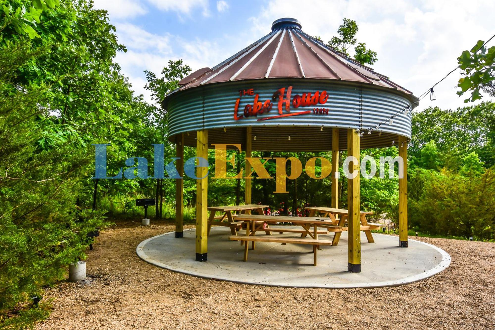 The Lake House Inn Laurie Exterior foto